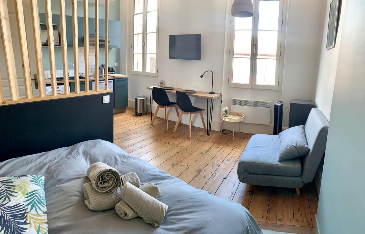 LE DUMON 4 - Studio NEUF LUMINEUX CALME - WiFi - GARE 200m Agén Exterior foto